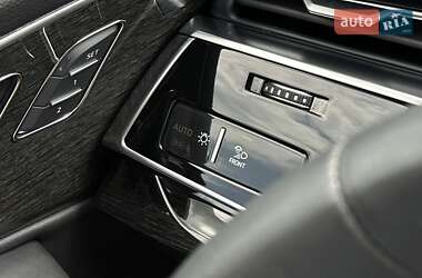 Позашляховик / Кросовер Audi Q7 2020 в 