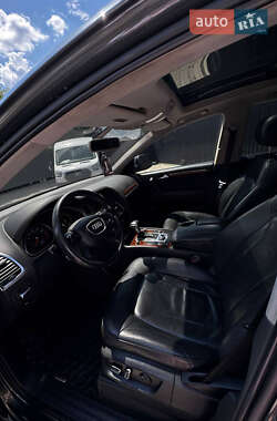 Внедорожник / Кроссовер Audi Q7 2012 в 