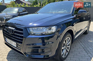 Внедорожник / Кроссовер Audi Q7 2017 в Хусте