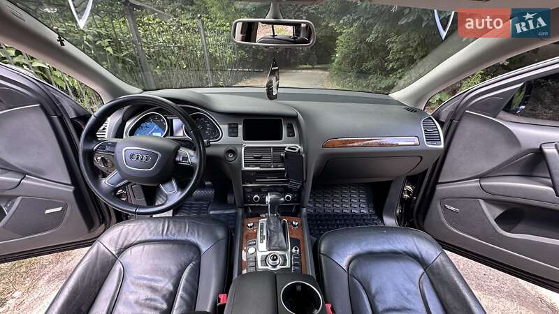 Позашляховик / Кросовер Audi Q7 2014 в Києві