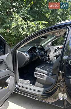 Позашляховик / Кросовер Audi Q7 2014 в 