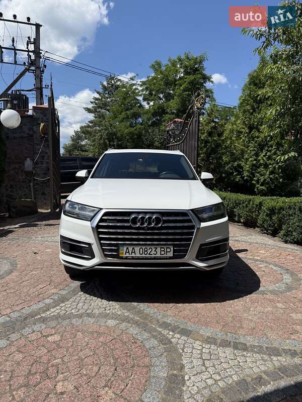Audi Q7 2017