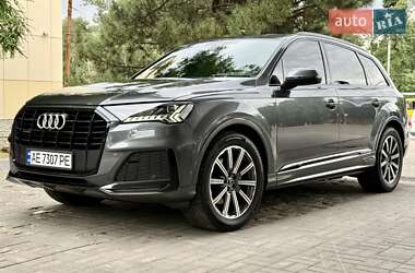 Audi Q7 2021