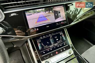 Позашляховик / Кросовер Audi Q7 2021 в 