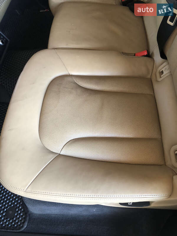 Позашляховик / Кросовер Audi Q7 2013 в Павлограді