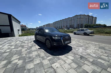 Позашляховик / Кросовер Audi Q7 2017 в Києві
