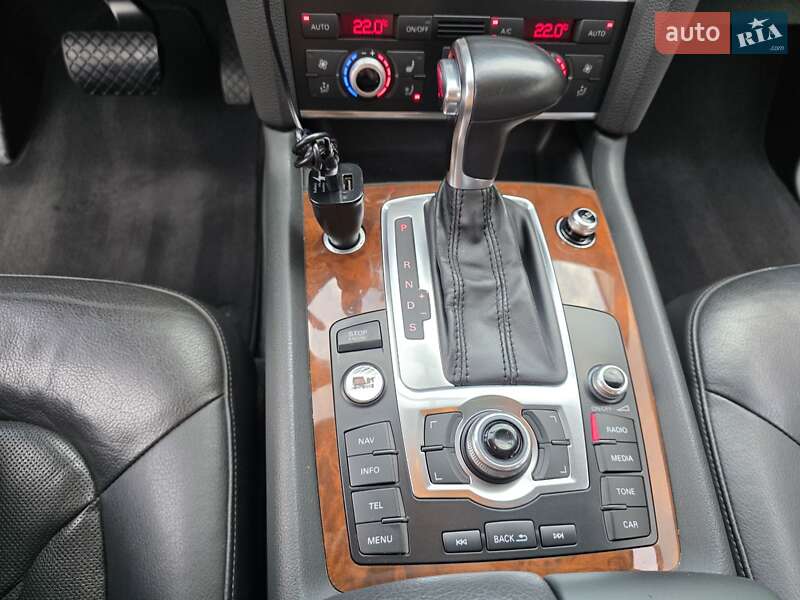 Позашляховик / Кросовер Audi Q7 2013 в Рівному фото 31 Позашляховик / Кросовер Audi Q7 2013 в Рівному