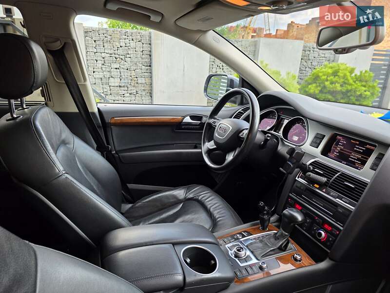 Позашляховик / Кросовер Audi Q7 2013 в Рівному фото 49 Позашляховик / Кросовер Audi Q7 2013 в Рівному