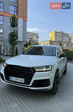Audi Q7 2016