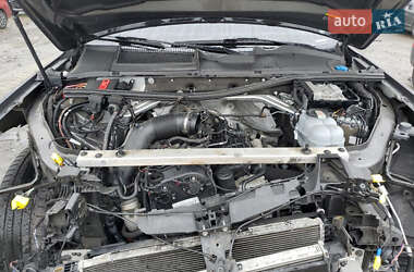Позашляховик / Кросовер Audi Q7 2021 в 