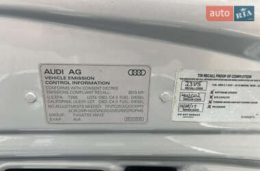 Позашляховик / Кросовер Audi Q7 2015 в 