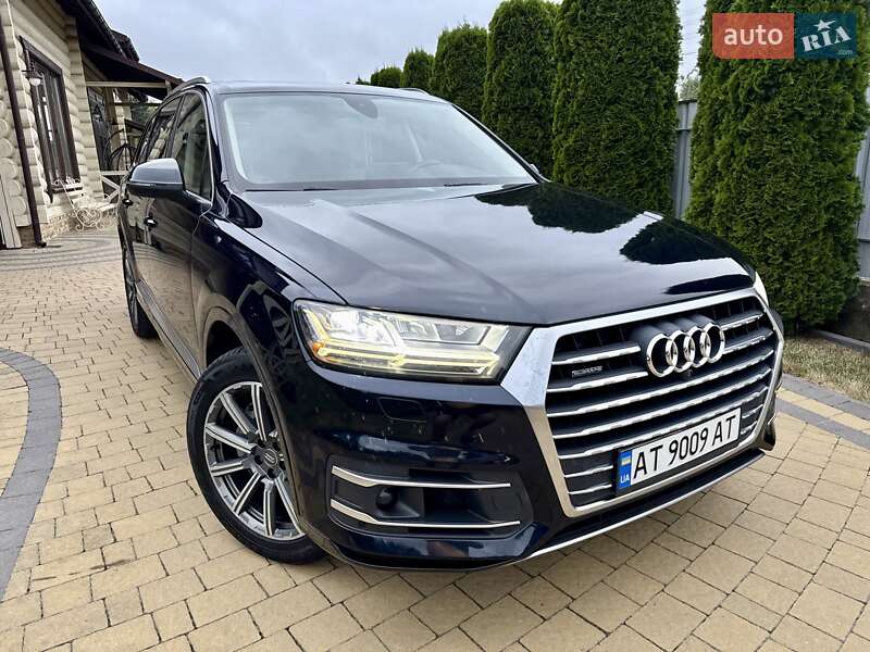 Позашляховик / Кросовер Audi Q7 2017 в Івано-Франківську