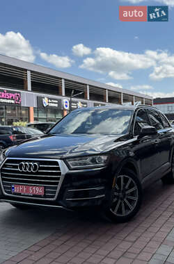 Позашляховик / Кросовер Audi Q7 2015 в Луцьку