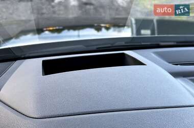 Позашляховик / Кросовер Audi Q7 2019 в 