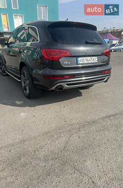 Позашляховик / Кросовер Audi Q7 2013 в 