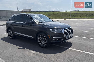 Позашляховик / Кросовер Audi Q7 2016 в Львові