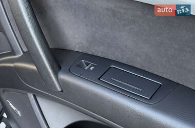 Позашляховик / Кросовер Audi Q7 2013 в 