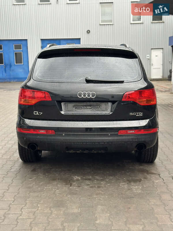 Позашляховик / Кросовер Audi Q7 2007 в Хмельницькому