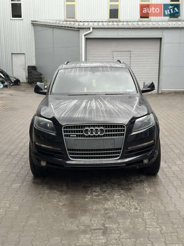 Позашляховик / Кросовер Audi Q7 2007 в Хмельницькому