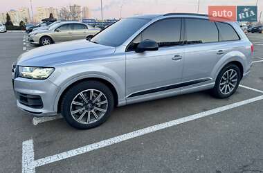 Audi Q7 2016