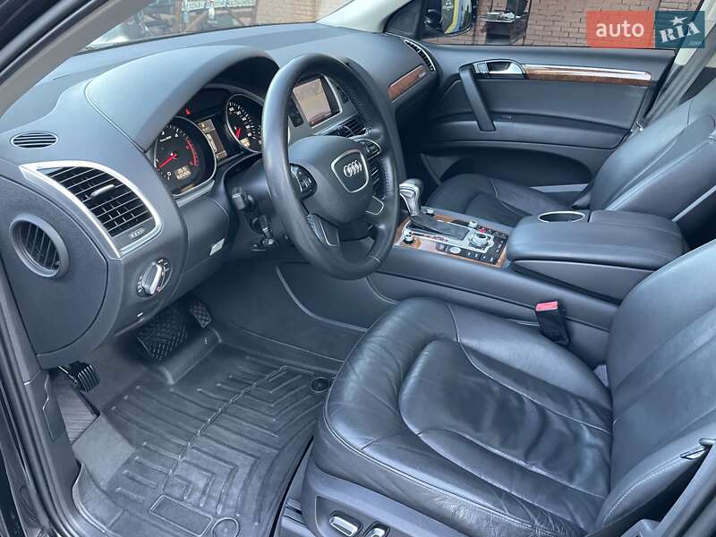 Внедорожник / Кроссовер Audi Q7 2014 в Виннице