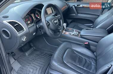 Позашляховик / Кросовер Audi Q7 2014 в 