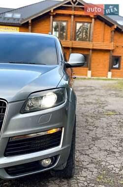 Внедорожник / Кроссовер Audi Q7 2007 в 