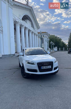 Позашляховик / Кросовер Audi Q7 2006 в 