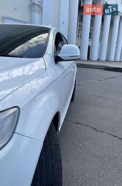 Позашляховик / Кросовер Audi Q7 2006 в 