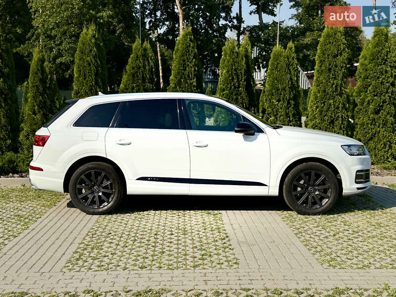 Позашляховик / Кросовер Audi Q7 2018 в Харкові