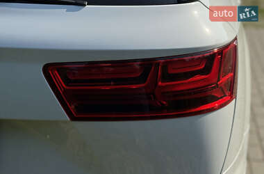 Внедорожник / Кроссовер Audi Q7 2018 в 