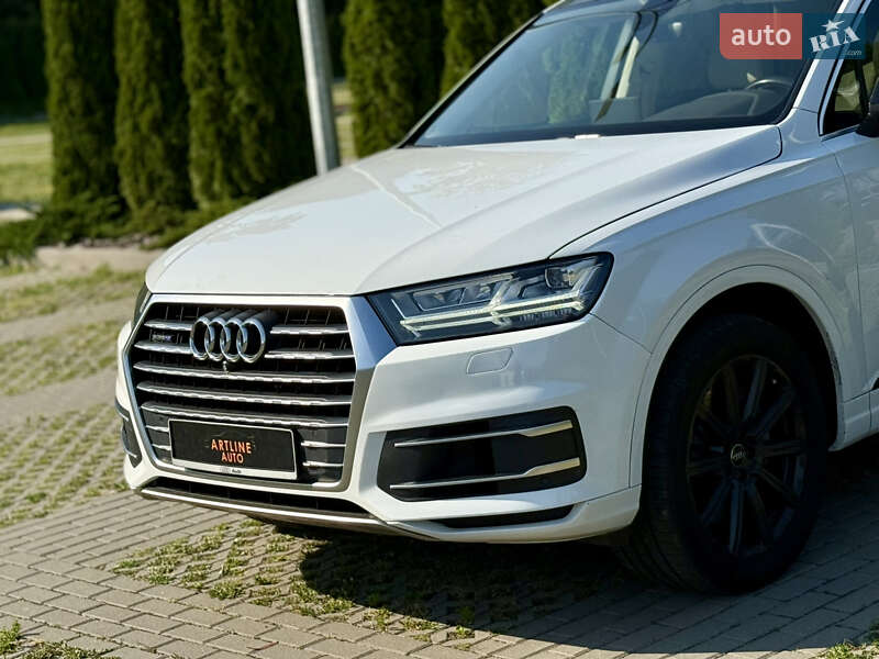 Позашляховик / Кросовер Audi Q7 2018 в Харкові