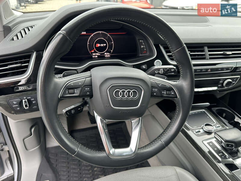 Позашляховик / Кросовер Audi Q7 2016 в Івано-Франківську