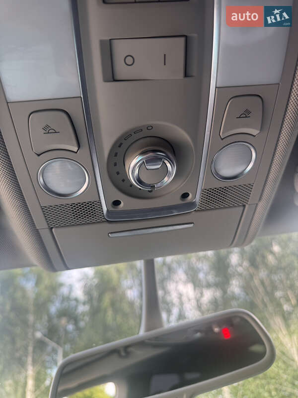 Внедорожник / Кроссовер Audi Q7 2013 в Луцке