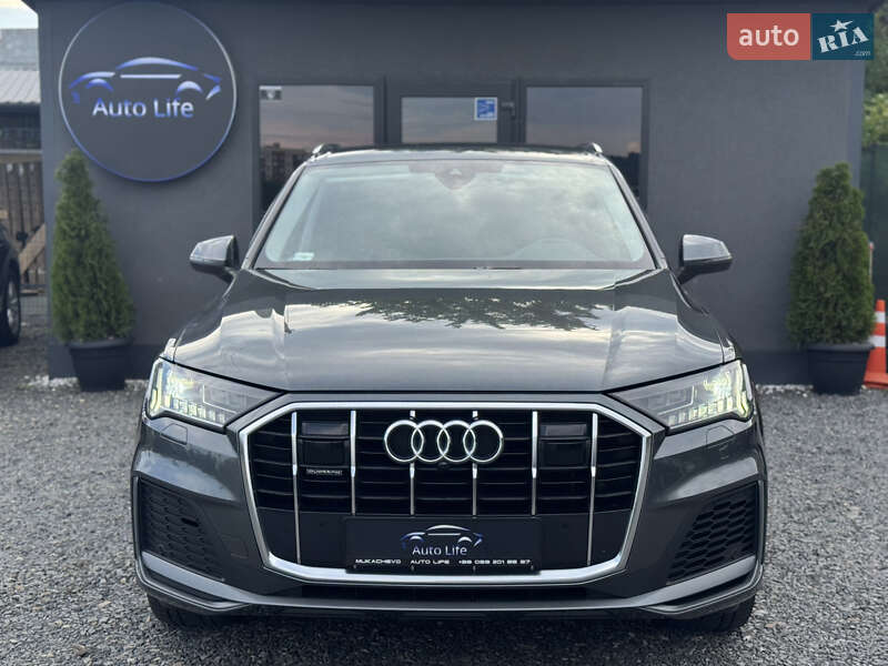 Позашляховик / Кросовер Audi Q7 2020 в Мукачевому