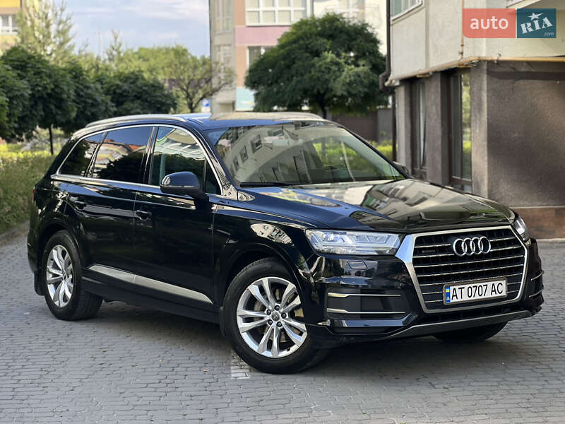 Позашляховик / Кросовер Audi Q7 2016 в Івано-Франківську