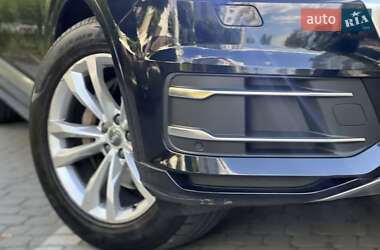 Позашляховик / Кросовер Audi Q7 2016 в 