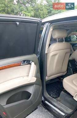 Внедорожник / Кроссовер Audi Q7 2007 в 
