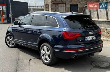 Внедорожник / Кроссовер Audi Q7 2013 в 