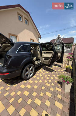 Внедорожник / Кроссовер Audi Q7 2007 в 