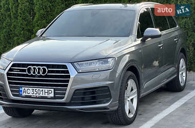 Audi Q7 2016