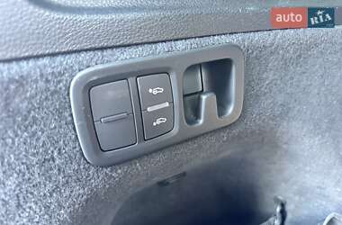 Внедорожник / Кроссовер Audi Q7 2015 в 