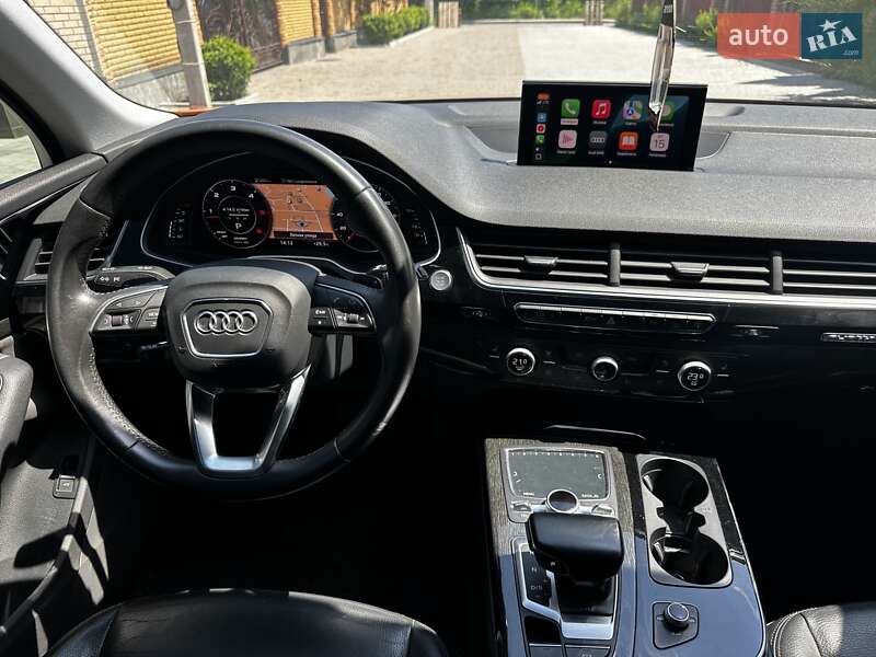 Позашляховик / Кросовер Audi Q7 2015 в Хмельницькому