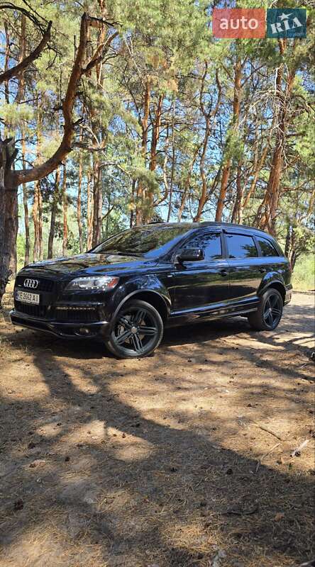 Внедорожник / Кроссовер Audi Q7 2013 в Днепре
