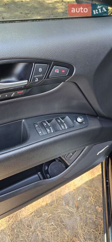Внедорожник / Кроссовер Audi Q7 2013 в Днепре