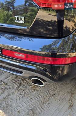 Позашляховик / Кросовер Audi Q7 2013 в 