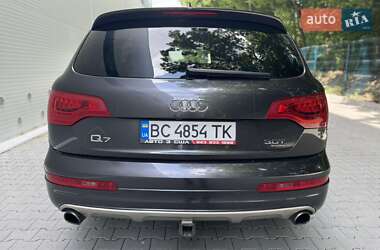 Внедорожник / Кроссовер Audi Q7 2014 в 