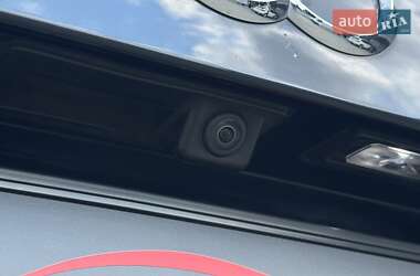 Позашляховик / Кросовер Audi Q7 2016 в 