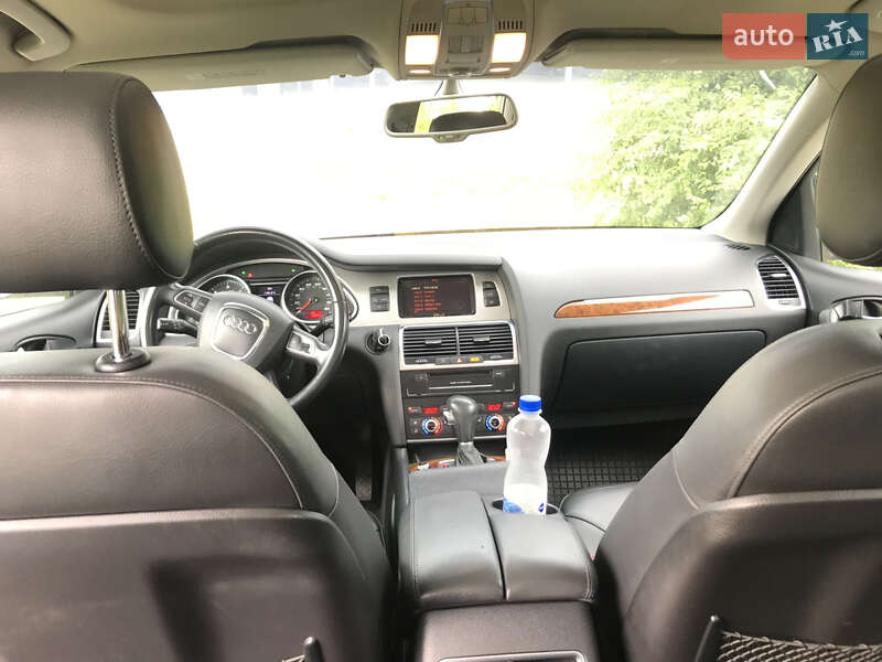 Внедорожник / Кроссовер Audi Q7 2010 в Киеве фото 16 Внедорожник / Кроссовер Audi Q7 2010 в Киеве