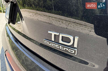Внедорожник / Кроссовер Audi Q7 2016 в 